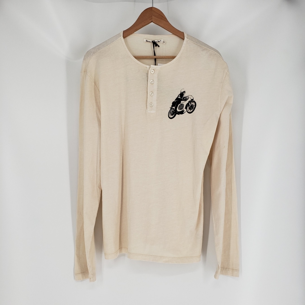 Heroes Motors Mens NWT Long Sleeve Henley T-Shirt Tan Medium